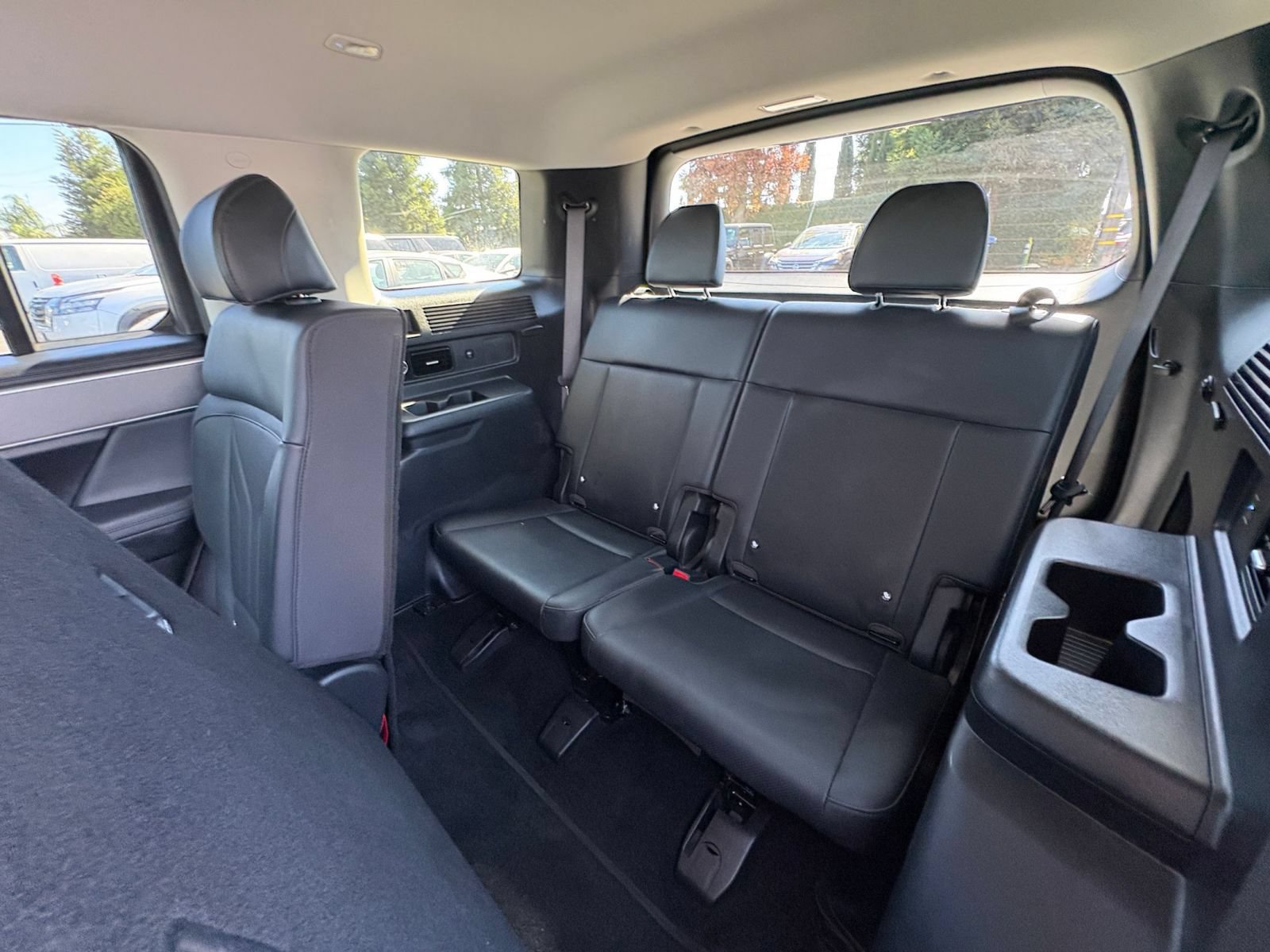 Used 2026 Hyundai Santa Fe SEL FWD image 31