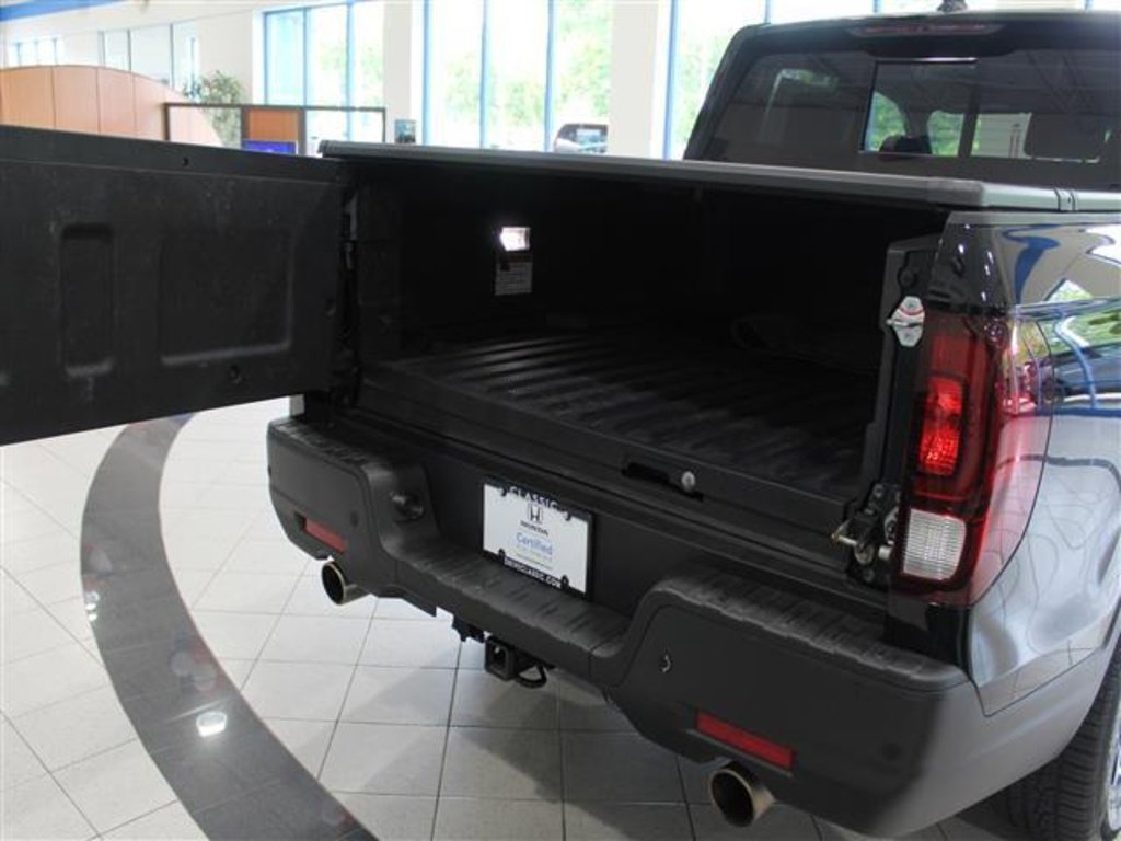 Used 2022 Honda Ridgeline Black Edition image 20