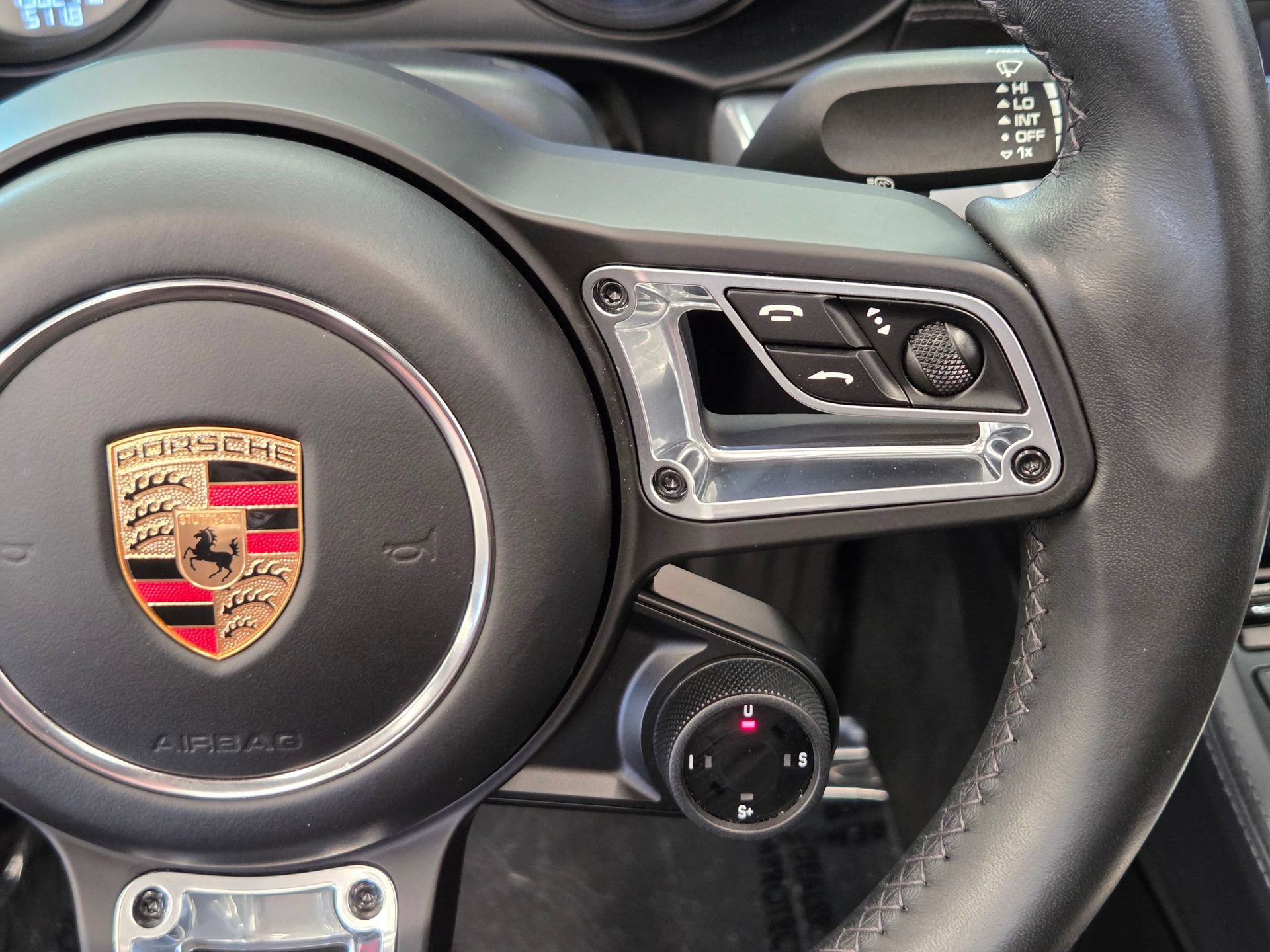 Certified 2024 Porsche 718 Boxster RWD image 16