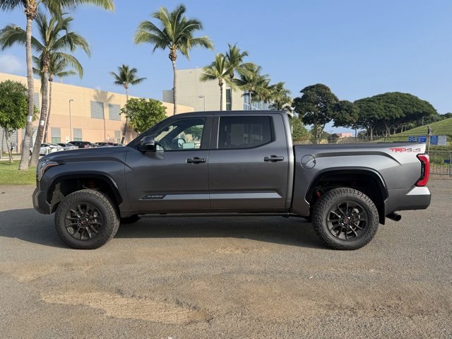 Used 2024 Toyota Tundra Platinum image 10