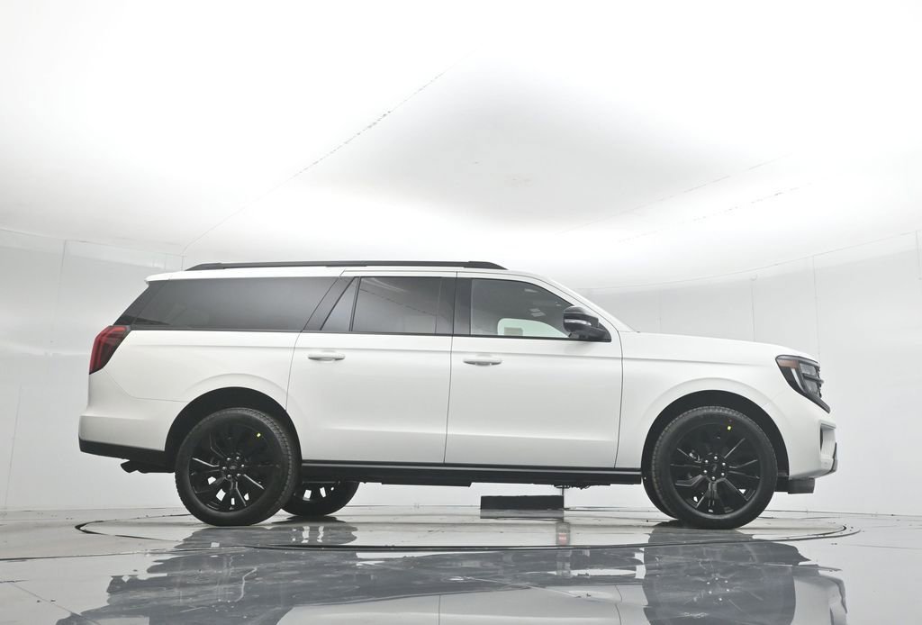New 2025 Ford Expedition Max Platinum w/ Stealth Appearance Package image 61