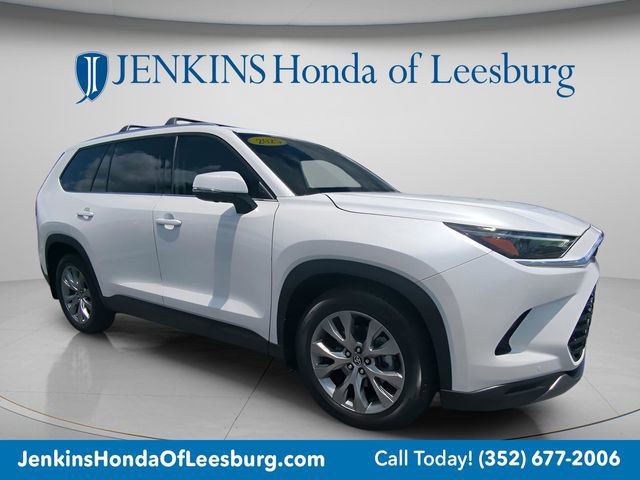 Used 2025 Toyota Grand Highlander FWD image 1