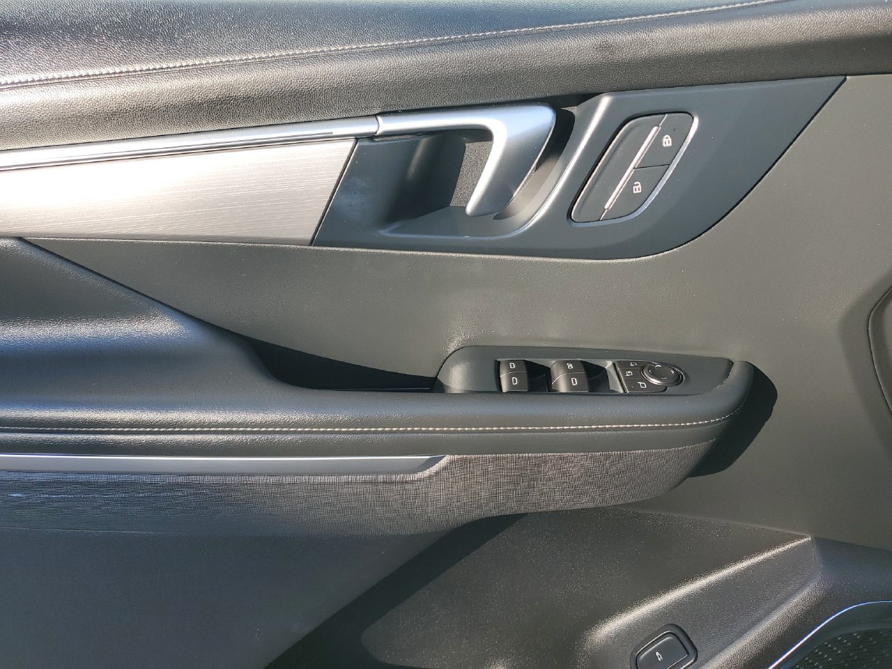 Used 2026 Buick Enclave Preferred FWD image 16