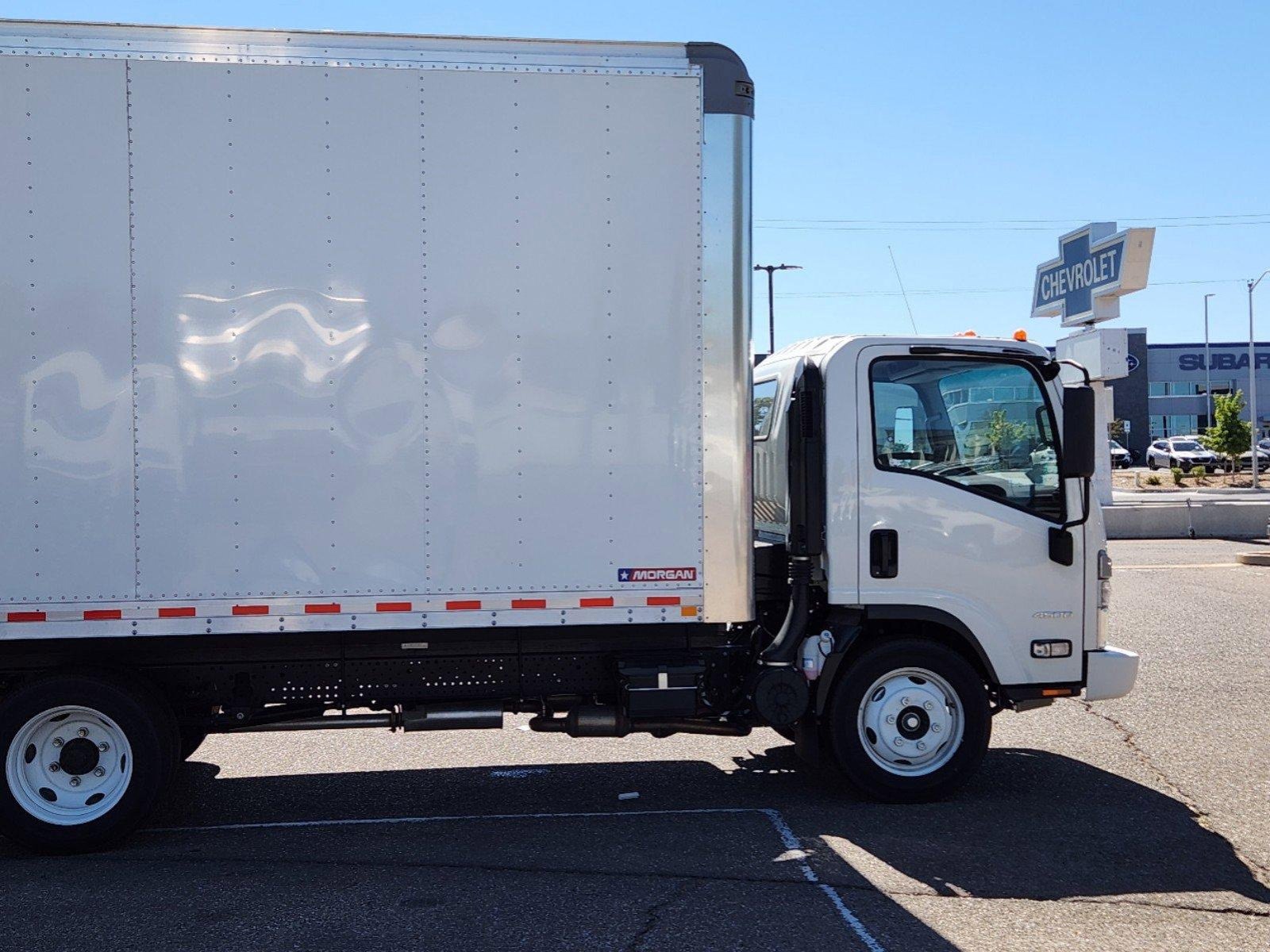 New 2024 Chevrolet Low Cab Forward RWD image 9