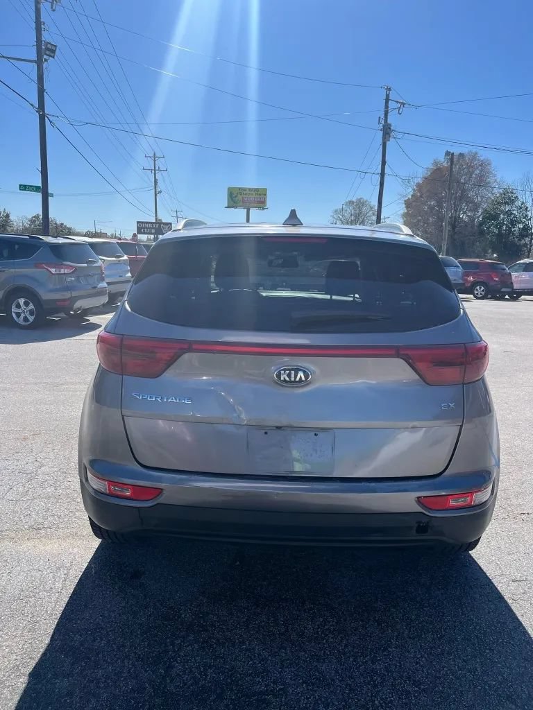 Used 2017 Kia Sportage EX FWD image 6