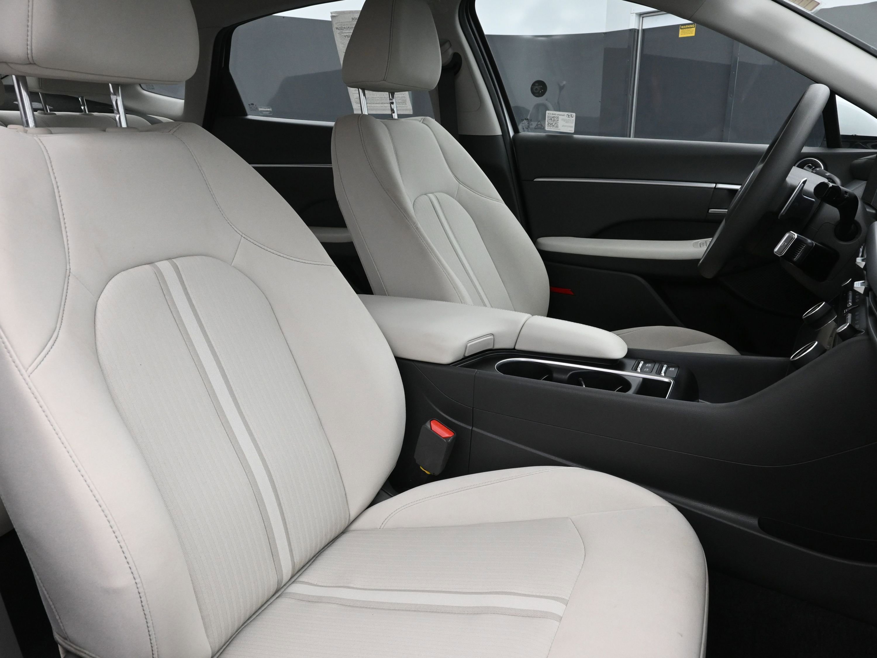 Certified 2025 Hyundai Sonata SEL image 28