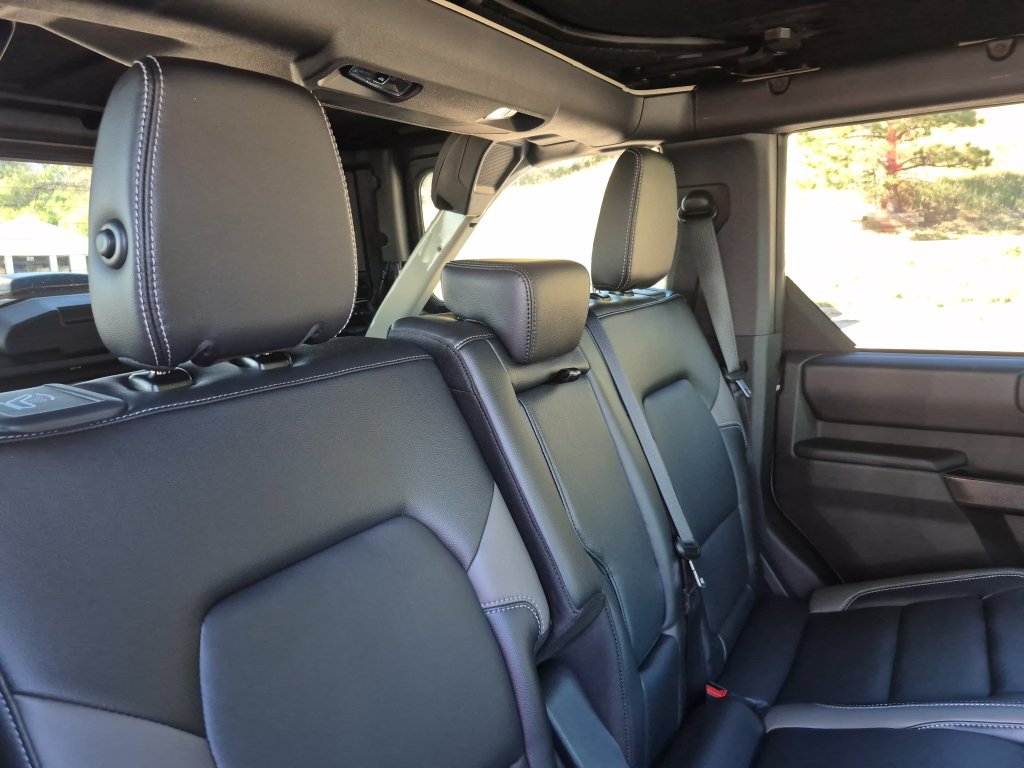 New 2026 Ford Bronco Outer Banks w/ Sasquatch Package AWD/4WD image 24