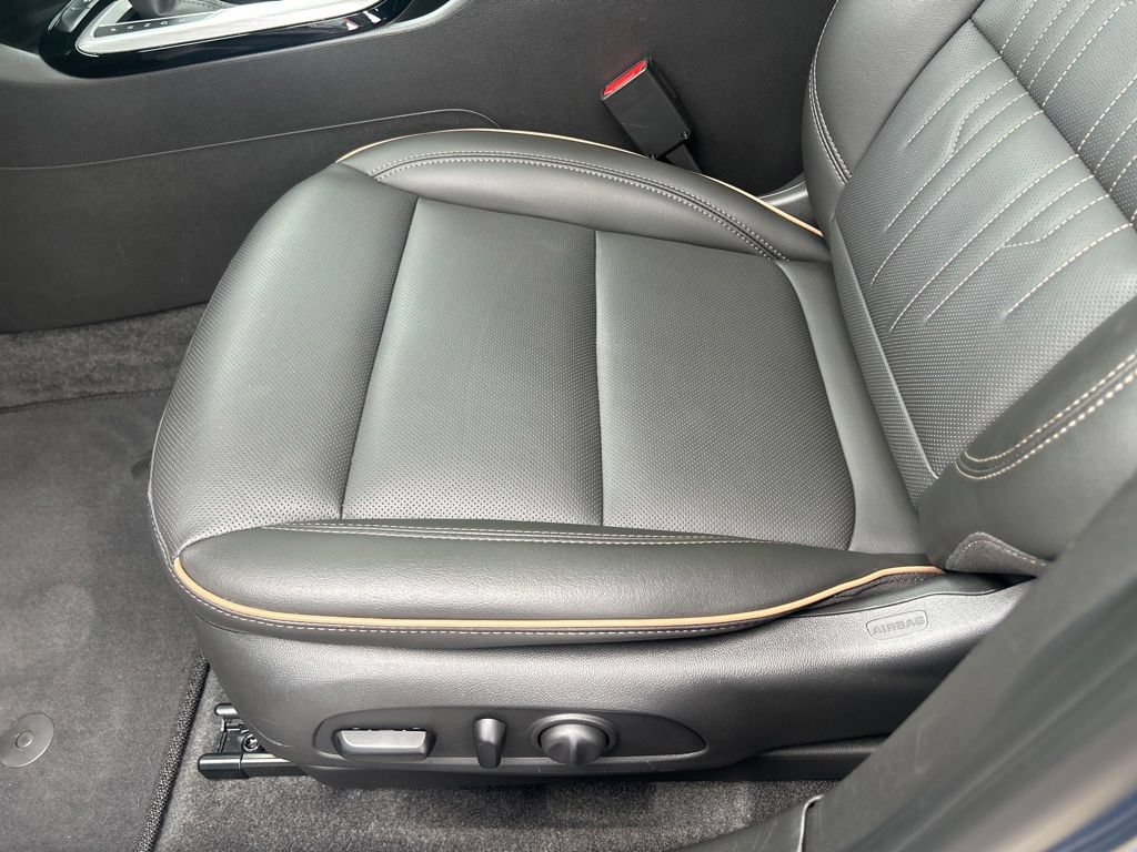 Used 2024 Buick Envista Avenir FWD image 20