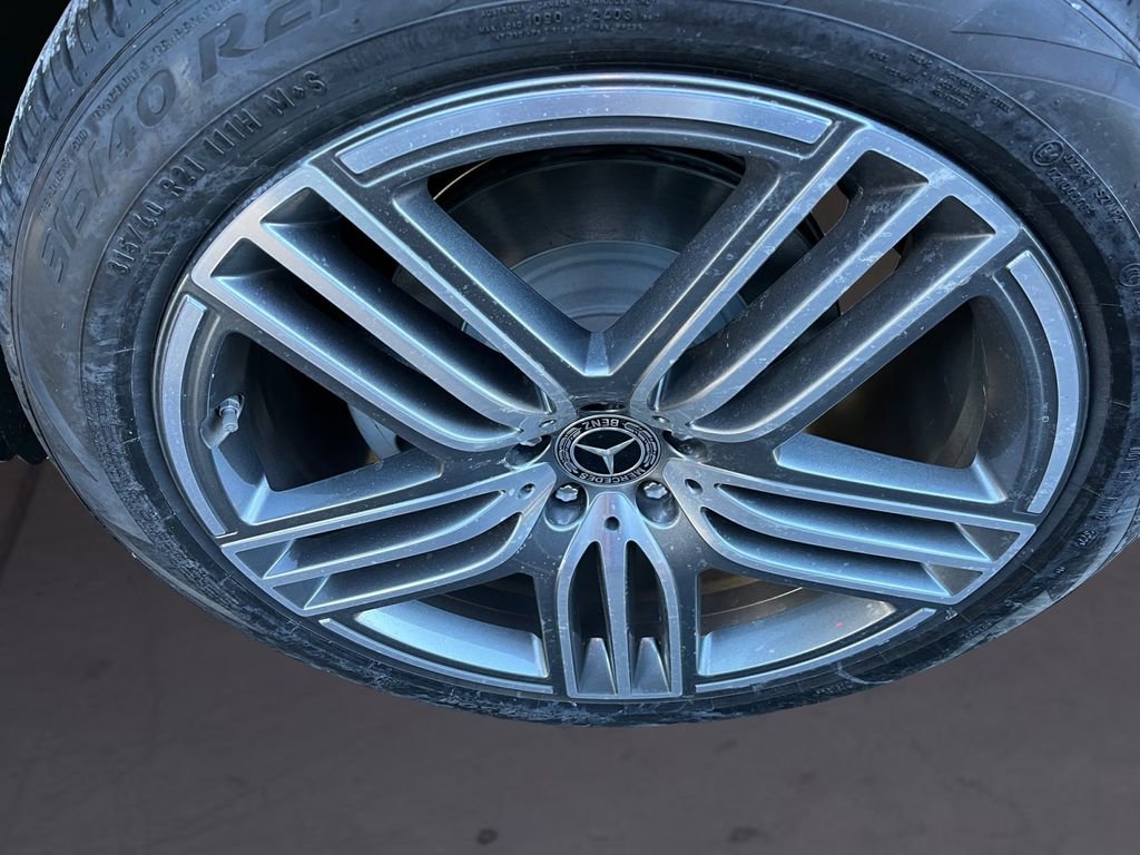 New 2026 Mercedes-Benz GLS 450 4MATIC image 9