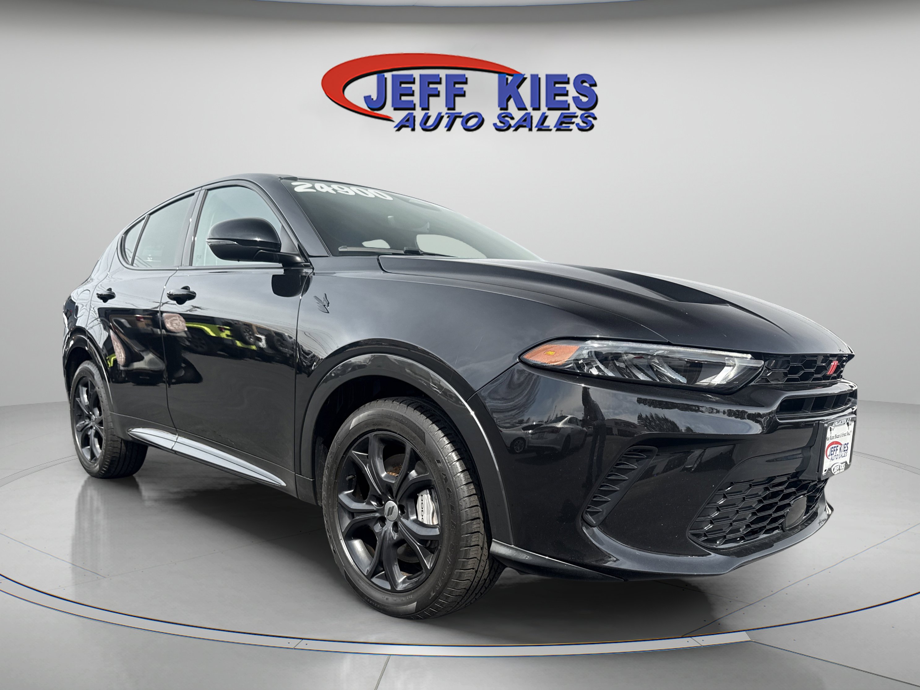 Used 2024 Dodge Hornet R/T Plus w/ R/T Blacktop Package AWD/4WD image 3