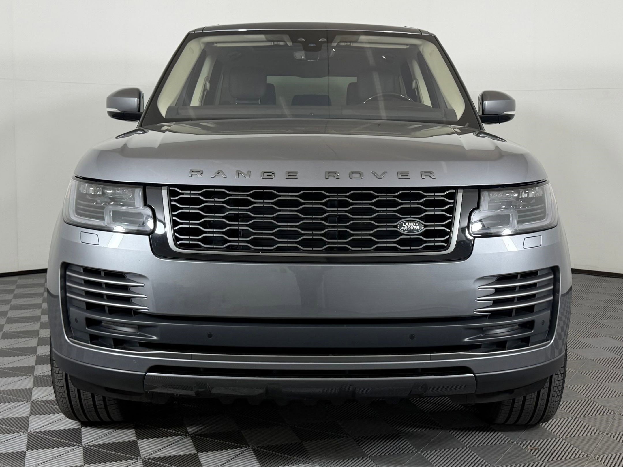 Used 2022 Land Rover Range Rover Westminster Edition image 6