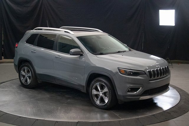Used 2020 Jeep Cherokee Limited image 2