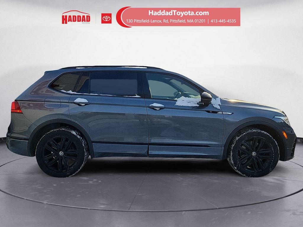 Used 2022 Volkswagen Tiguan SE R-Line image 6