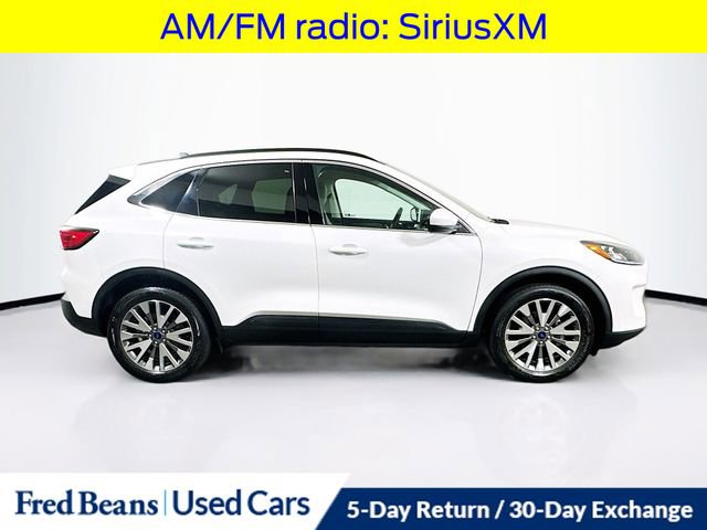 Certified 2022 Ford Escape Titanium w/ Class II Trailer Tow Package AWD/4WD image 10