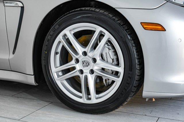Used 2010 Porsche Panamera S image 52