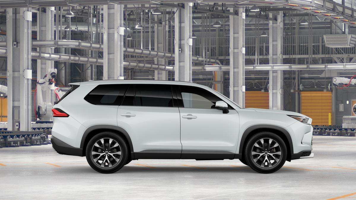 New 2026 Toyota Grand Highlander AWD Hybrid image 12
