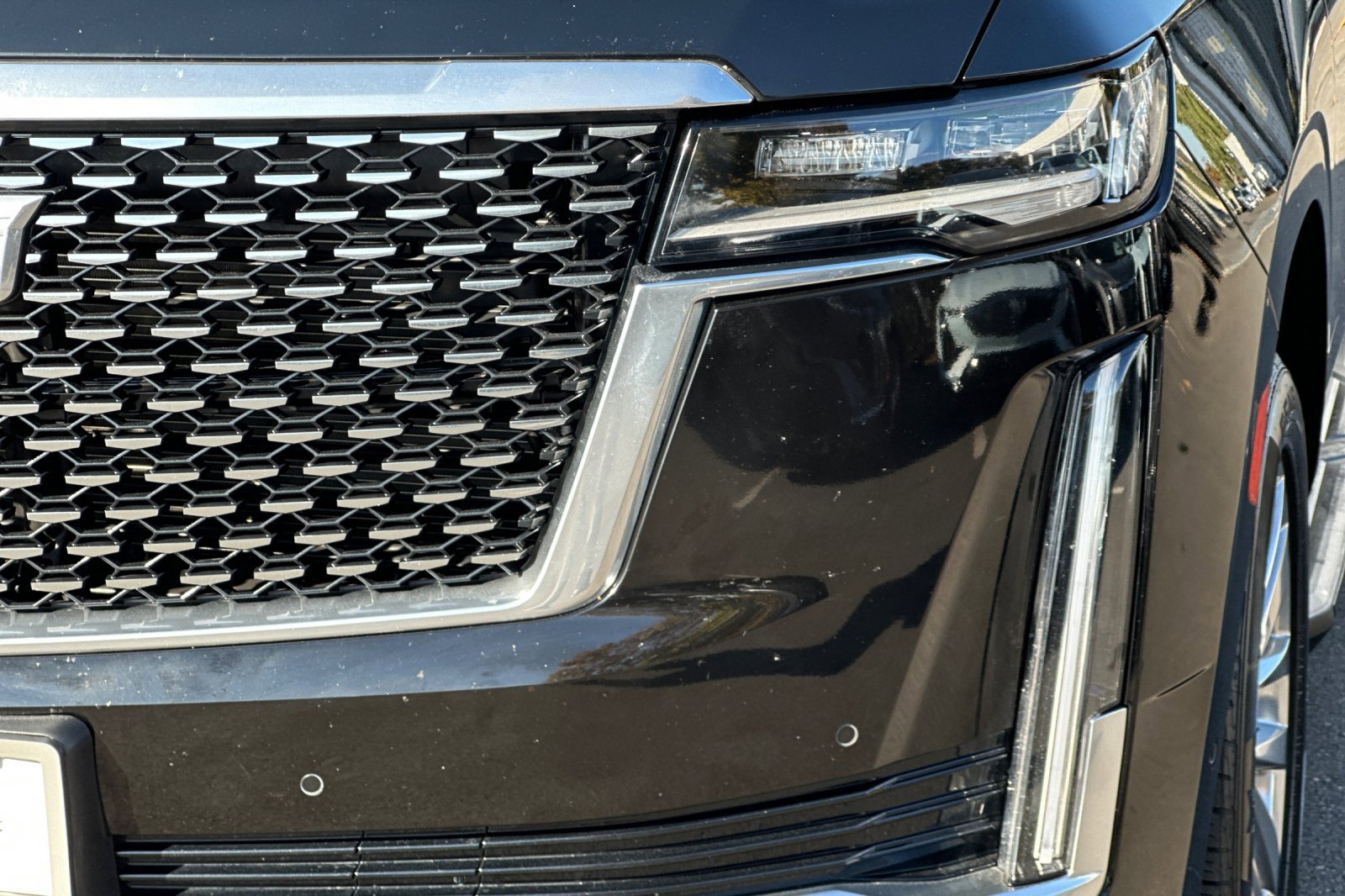 Certified 2024 Cadillac Escalade Premium Luxury image 51