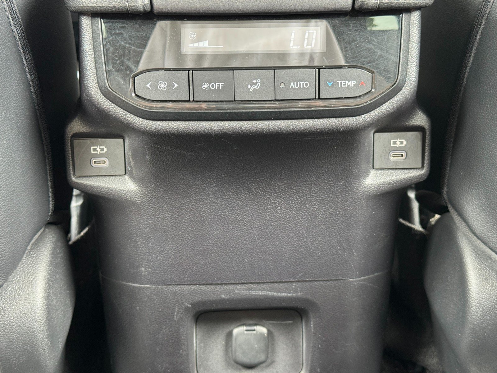 Used 2024 Toyota Grand Highlander FWD image 32