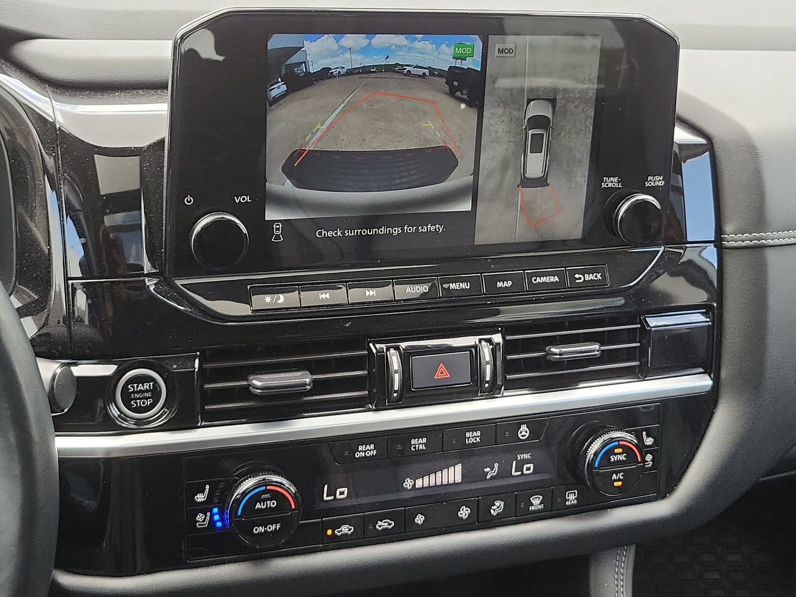 Used 2023 Nissan Pathfinder Platinum AWD/4WD image 15