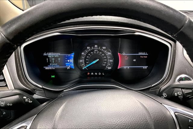 Used 2020 Ford Fusion SEL FWD image 13