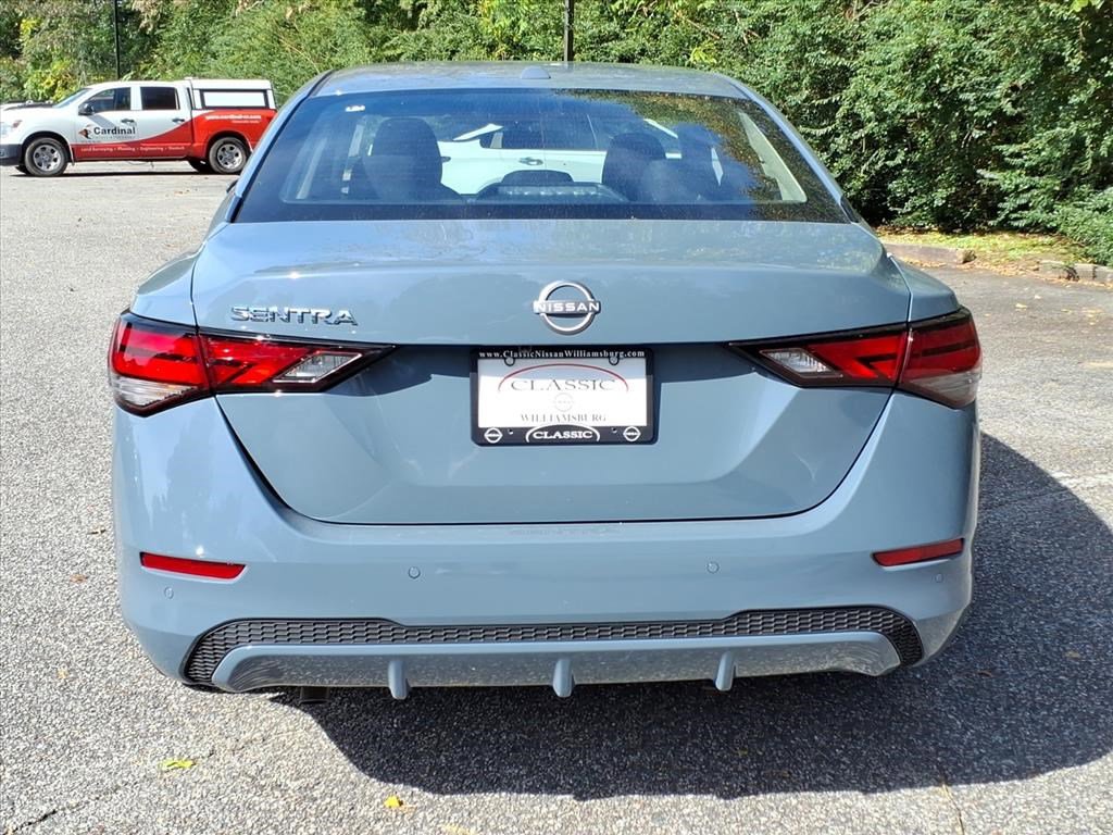 New 2025 Nissan Sentra SV image 7