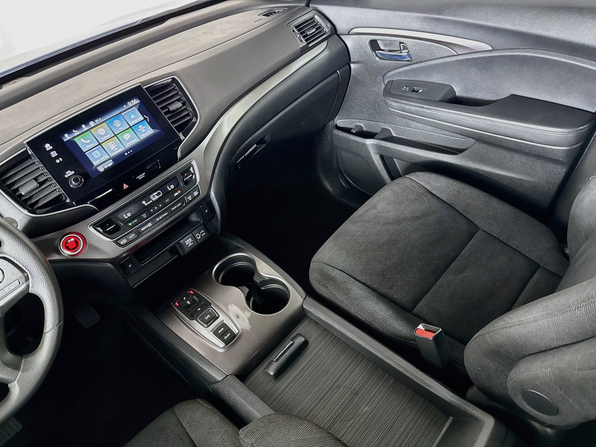 Used 2022 Honda Pilot Sport image 27