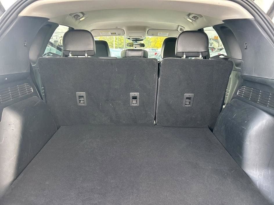 Used 2022 Ford Escape SEL image 27