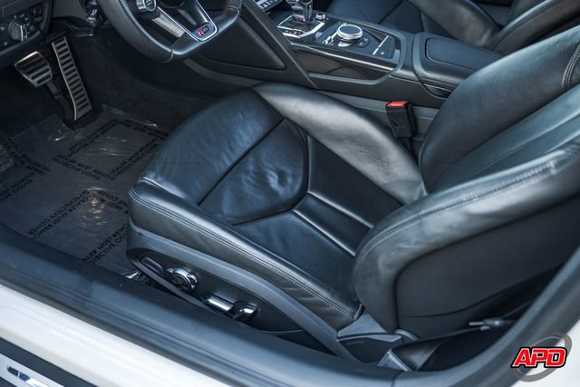 Used 2018 Audi R8 V10 w/ Premium Package image 90