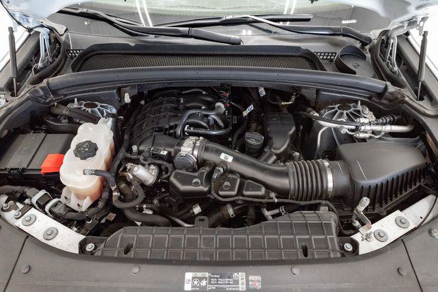 Certified 2024 Jeep Grand Cherokee L Laredo image 3