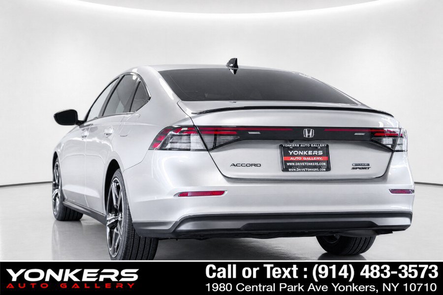 Used 2026 Honda Accord Sport image 9