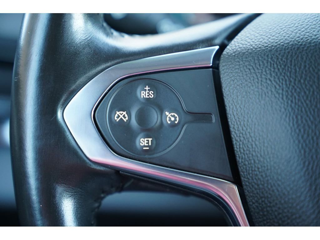 Used 2019 Chevrolet Traverse LT w/ LPO, Black Accent Package image 24