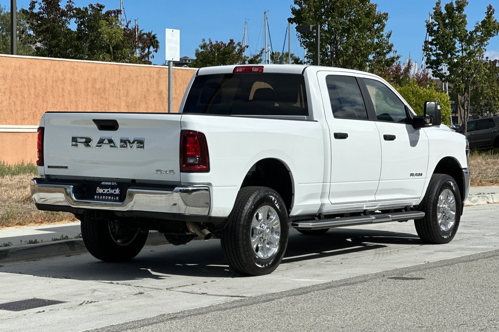 Used 2025 RAM 2500 Big Horn AWD/4WD image 4
