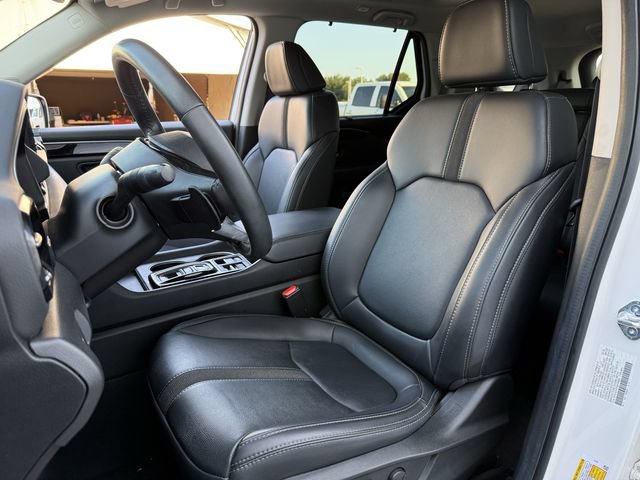 Used 2025 Honda Pilot Touring image 26
