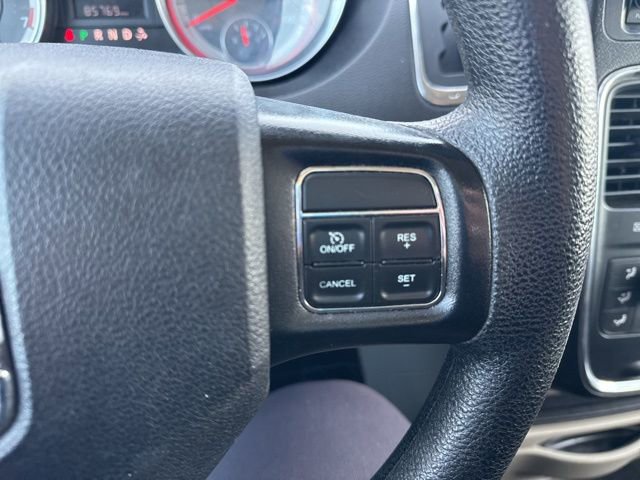 Used 2020 Dodge Grand Caravan SE w/ UConnect Hands-Free Group image 21