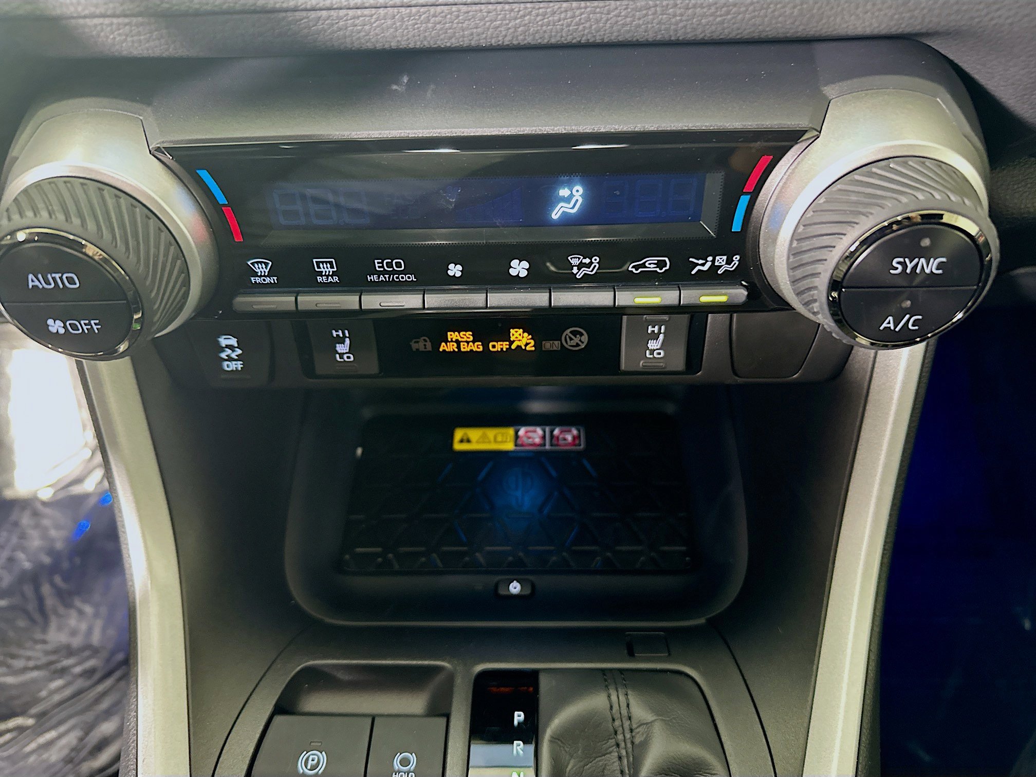 Used 2025 Toyota RAV4 XSE image 23