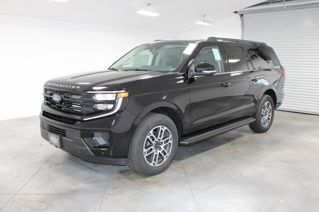 New 2025 Ford Expedition Max Active image 3