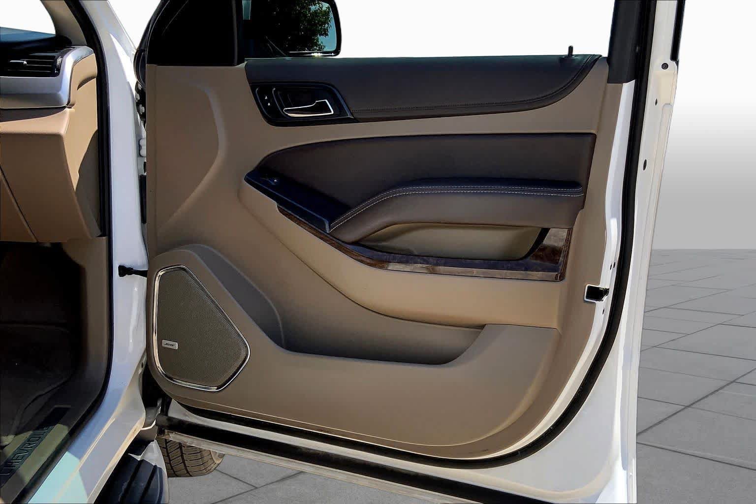 Used 2020 Chevrolet Tahoe LT AWD/4WD image 23