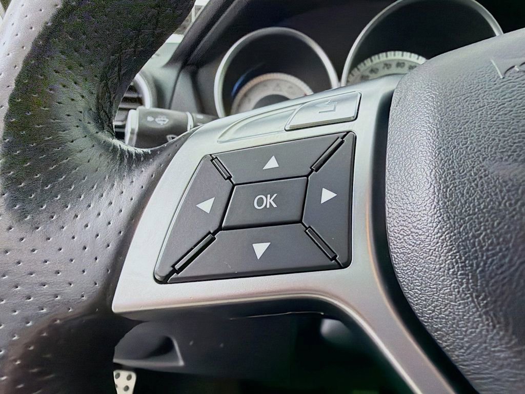 Used 2013 Mercedes-Benz C 300 4MATIC Sedan image 11