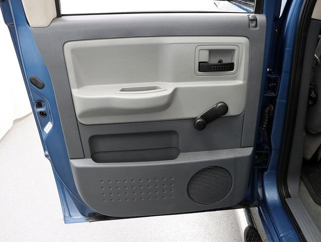 Used 2005 Dodge Dakota ST image 22