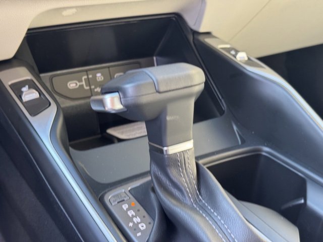 New 2026 Kia Sorento S w/ S Panoramic Sunroof Package image 25