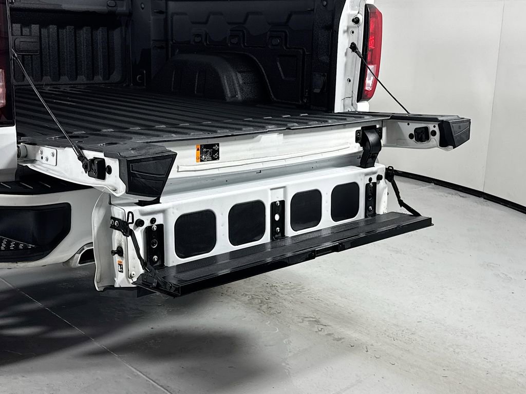 Used 2022 GMC Sierra 1500 Elevation image 30