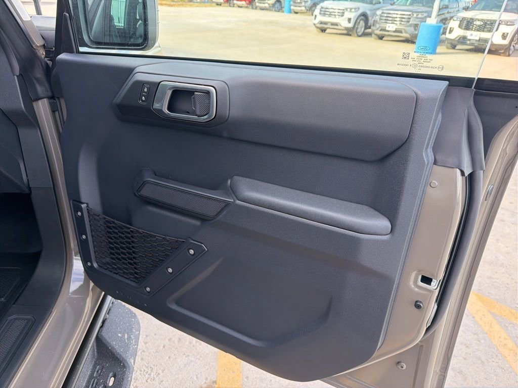 New 2025 Ford Bronco Big Bend w/ Black Diamond Package image 28