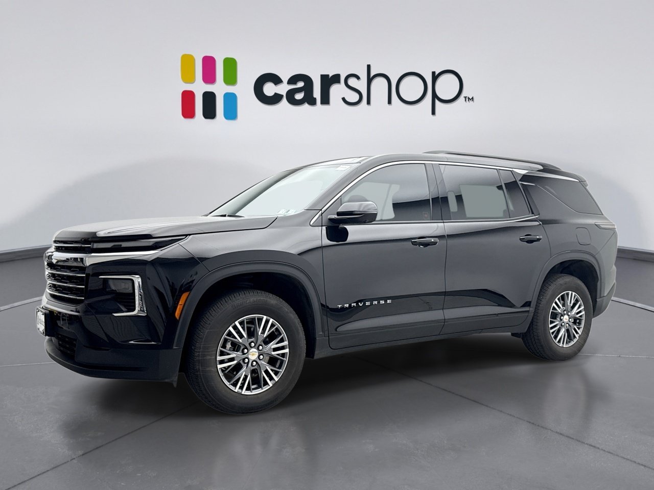 Used 2025 Chevrolet Traverse LT w/ Driver Confidence Package