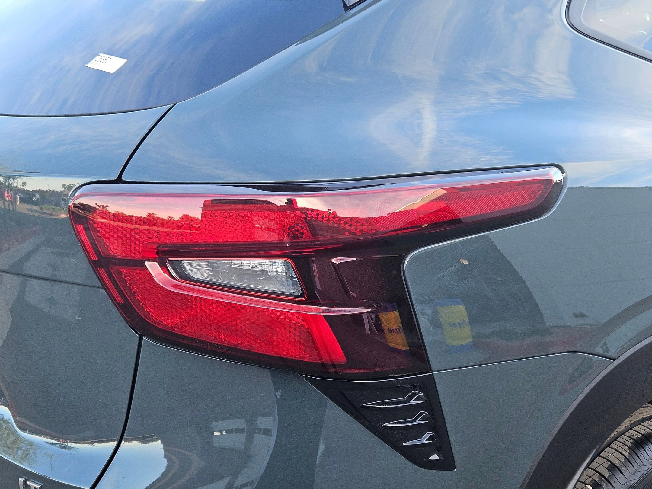 Certified 2026 Chevrolet Trax LT FWD image 11