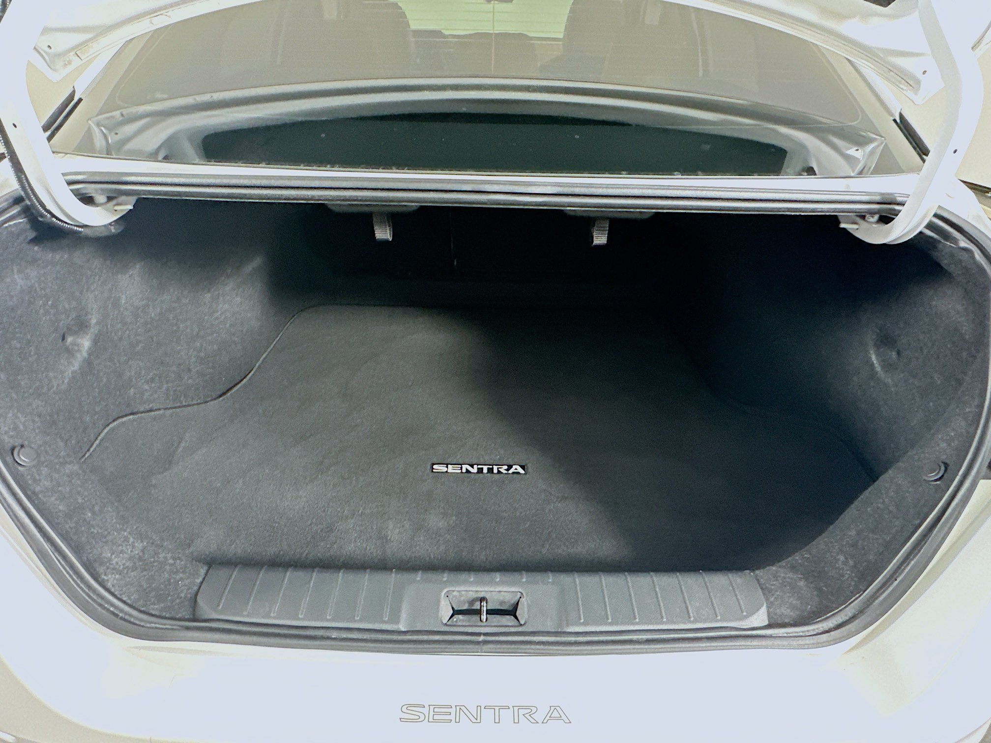 Used 2023 Nissan Sentra SV w/ SV Premium Package FWD image 26