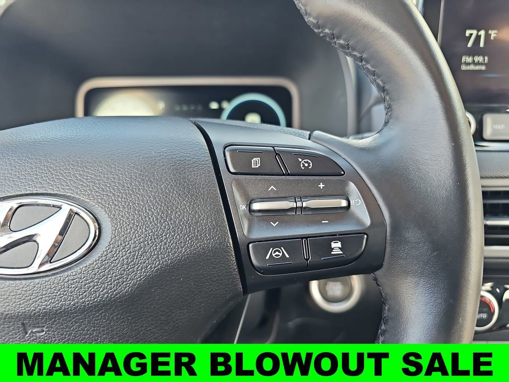 Used 2022 Hyundai Kona Limited image 17