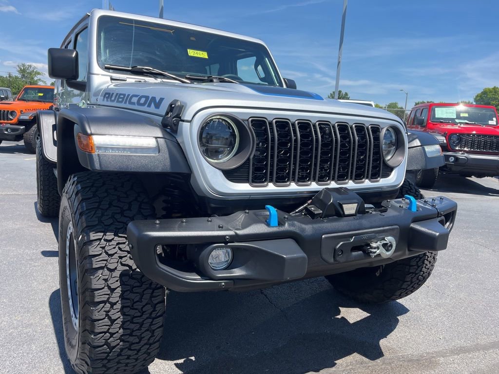Used 2024 Jeep Wrangler Unlimited Rubicon 4xe w/ Capability Package AWD/4WD image 64