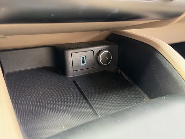 Certified 2020 Ford Escape Titanium image 19