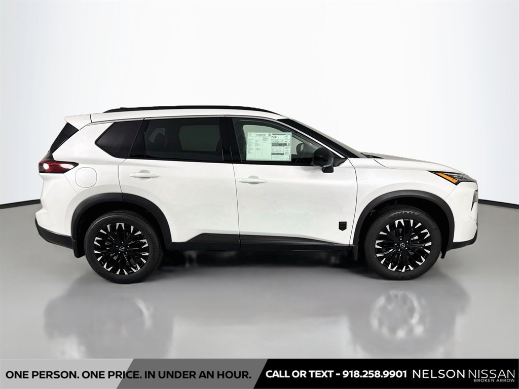 New 2026 Nissan Rogue Dark Armor FWD image 4