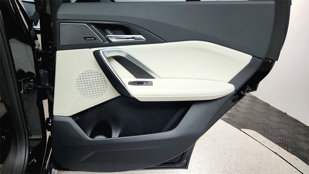 New 2026 BMW X1 xDrive28i image 10